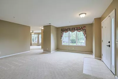 206 Edinburgh Lane, Springdale, OH 45246 - Photo 6