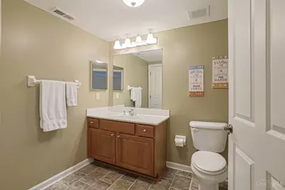 206 Edinburgh Lane, Springdale, OH 45246 - Photo 16