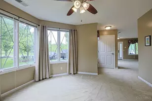 206 Edinburgh Ln, Springdale, OH 45246 - Photo 14