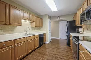 206 Edinburgh Ln, Springdale, OH 45246 - Photo 16
