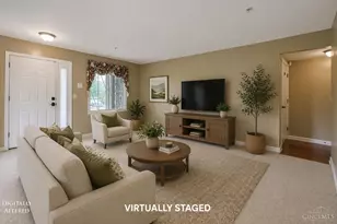 206 Edinburgh Ln, Springdale, OH 45246 - Photo 8