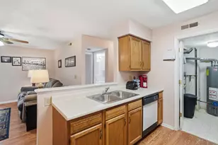 530 Aspen Glen Dr, Union Township, OH 45244 - Photo 14