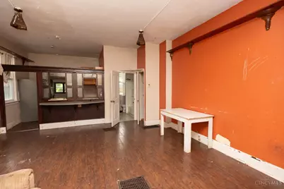 207 Warner Street, Cincinnati, OH 45219 - Photo 2