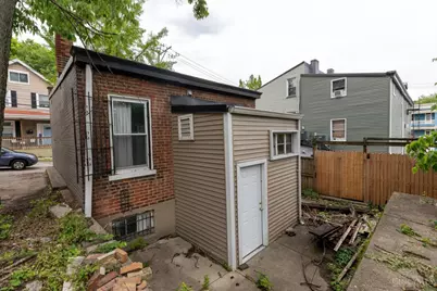 207 Warner Street, Cincinnati, OH 45219 - Photo 18