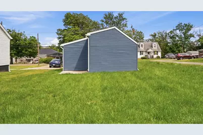 8313 Monroe Avenue, Sycamore Township, OH 45236 - Photo 36