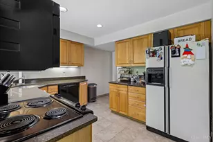 1023 Paxton Ave, Cincinnati, OH 45208 - Photo 18