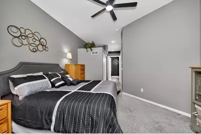 5953 Castlewood Crossing, Miami Township, OH 45150 - Photo 16