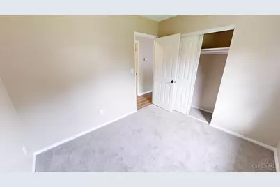 1884 Sevenhills Dr, Springfield Township, OH 45240 - Photo 10