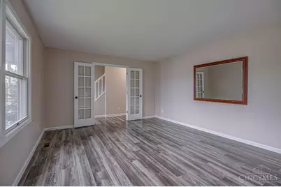 4899 Kyles Station Road, Liberty Township, OH 45011 - Photo 6