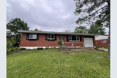 975 Glasgow Drive, Forest Park, OH 45240 - Photo 2