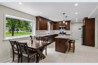 11 Carpenters Run, Blue Ash, OH 45241 - Photo 8