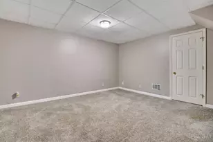 6617 W Knollwood Cir, Miami Township, OH 45140 - Photo 38