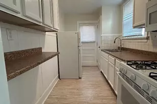 594 De Votie Ave, Cincinnati, OH 45225 - Photo 2