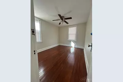594 De Votie Avenue #1, Cincinnati, OH 45225 - Photo 6
