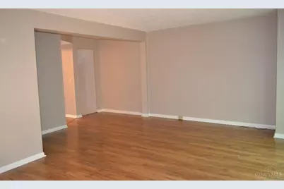 1040 Crisfield Drive, Union Township, OH 45245 - Photo 10