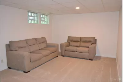 1040 Crisfield Drive, Union Township, OH 45245 - Photo 28