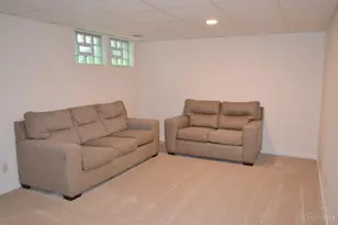 1040 Crisfield Dr, Union Township, OH 45245 - Photo 28