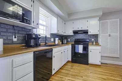 1162 Elizabeth Drive, Hamilton, OH 45013 - Photo 14