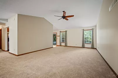 309 Sharon, Middletown, OH 45042 - Photo 4