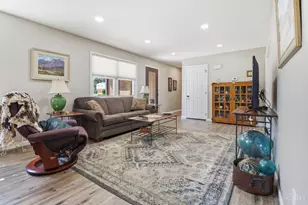 736 Wards Corner, Loveland, OH 45140 - Photo 8