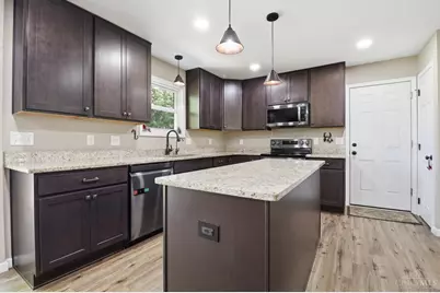 736 Wards Corner, Loveland, OH 45140 - Photo 14
