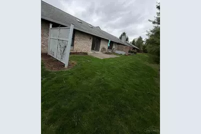 48 Shaker Run Road #B, Lebanon, OH 45036 - Photo 2