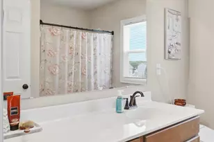 1560 Englewood Ct, Hamilton Township, OH 45039 - Photo 42