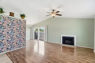 70 Applewood Dr, Fairfield, OH 45014 - Photo 6
