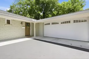 720 Indian Hill Rd, Terrace Park, OH 45174 - Photo 2