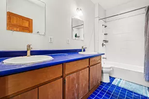 2200 W Clifton Ave, Cincinnati, OH 45219 - Photo 10