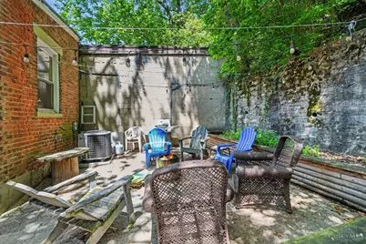 2200 W Clifton Avenue, Cincinnati, OH 45219 - Photo 28
