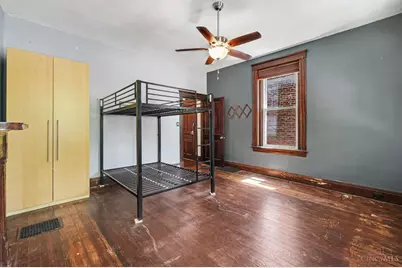 2200 W Clifton Avenue, Cincinnati, OH 45219 - Photo 12