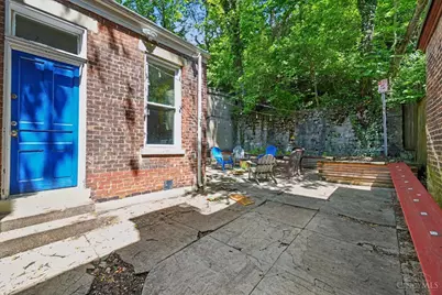 2200 W Clifton Avenue, Cincinnati, OH 45219 - Photo 24