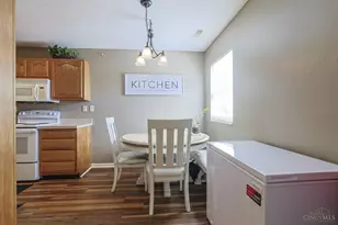 1545 Weatherstone Cir, Monroe, OH 45050 - Photo 16