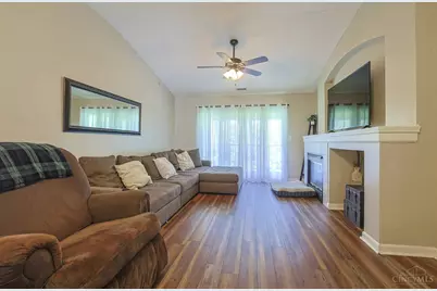 1545 Weatherstone Circle, Monroe, OH 45050 - Photo 6