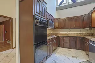 3881 Lincoln Rd, Green Township, OH 45247 - Photo 16