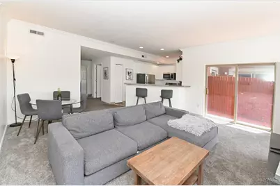 2822 Eden Avenue #5B, Cincinnati, OH 45219 - Photo 8