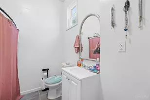 1027 Winfield Ave, Cincinnati, OH 45205 - Photo 8