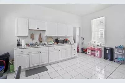 1027 Winfield Avenue, Cincinnati, OH 45205 - Photo 14