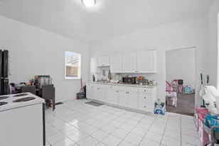 1027 Winfield Ave, Cincinnati, OH 45205 - Photo 12