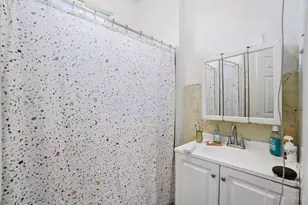 1027 Winfield Ave, Cincinnati, OH 45205 - Photo 22