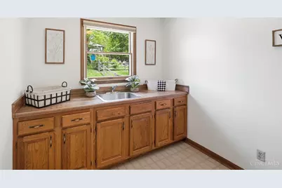 8302 Miranda Place, West Chester, OH 45069 - Photo 14