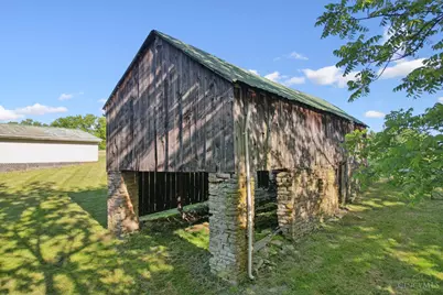 1976 Shinkles Ridge Road, Lewis Township, OH 45121 - Photo 14