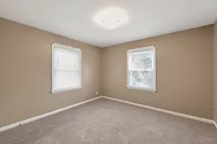 1866 Ashbrook Dr, Cincinnati, OH 45238 - Photo 8