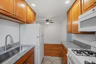 3954 Millsbrae Ave, Cincinnati, OH 45209 - Photo 6