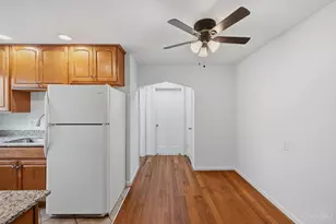 3954 Millsbrae Ave, Cincinnati, OH 45209 - Photo 4