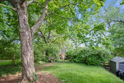 2425 St Albans Avenue, Golf Manor, OH 45237 - Photo 14