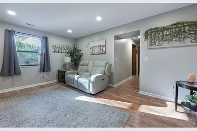 3163 Roesch Boulevard #6, Fairfield, OH 45014 - Photo 12