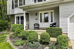 7562 Hidden Trace Dr, West Chester, OH 45069 - Photo 2