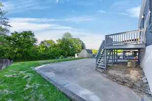 5590 Surrey Ave, Green Township, OH 45248 - Photo 38